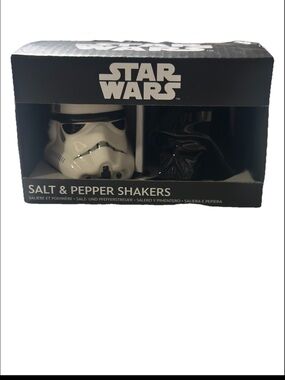 Star Wars Ceramic Stormtrooper & Darth Vader Shaker Set - White & Black